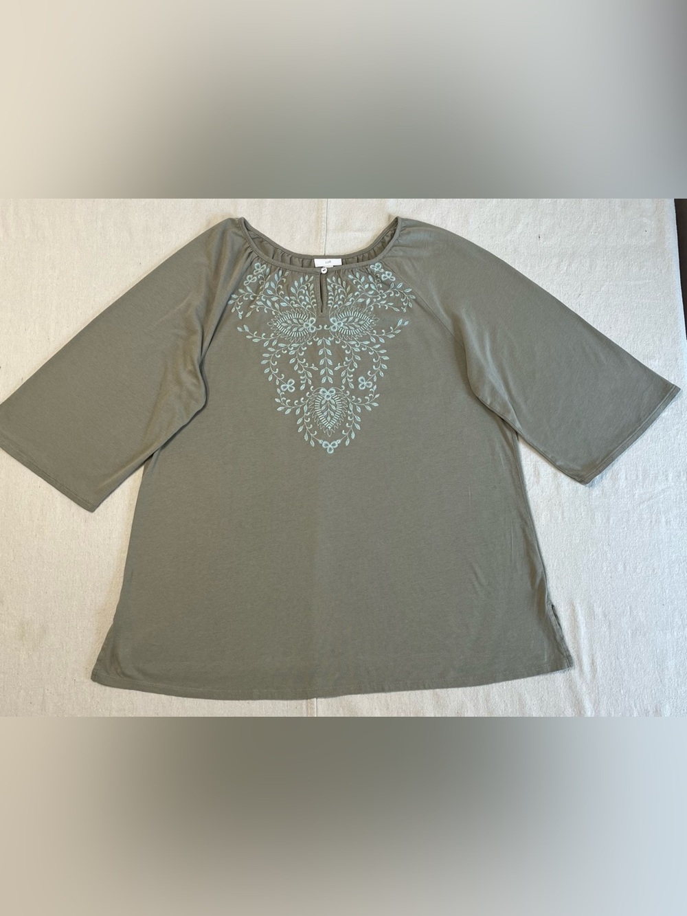 Women's Embroidered Scoop Neck Top - Olive Green - Size Large
